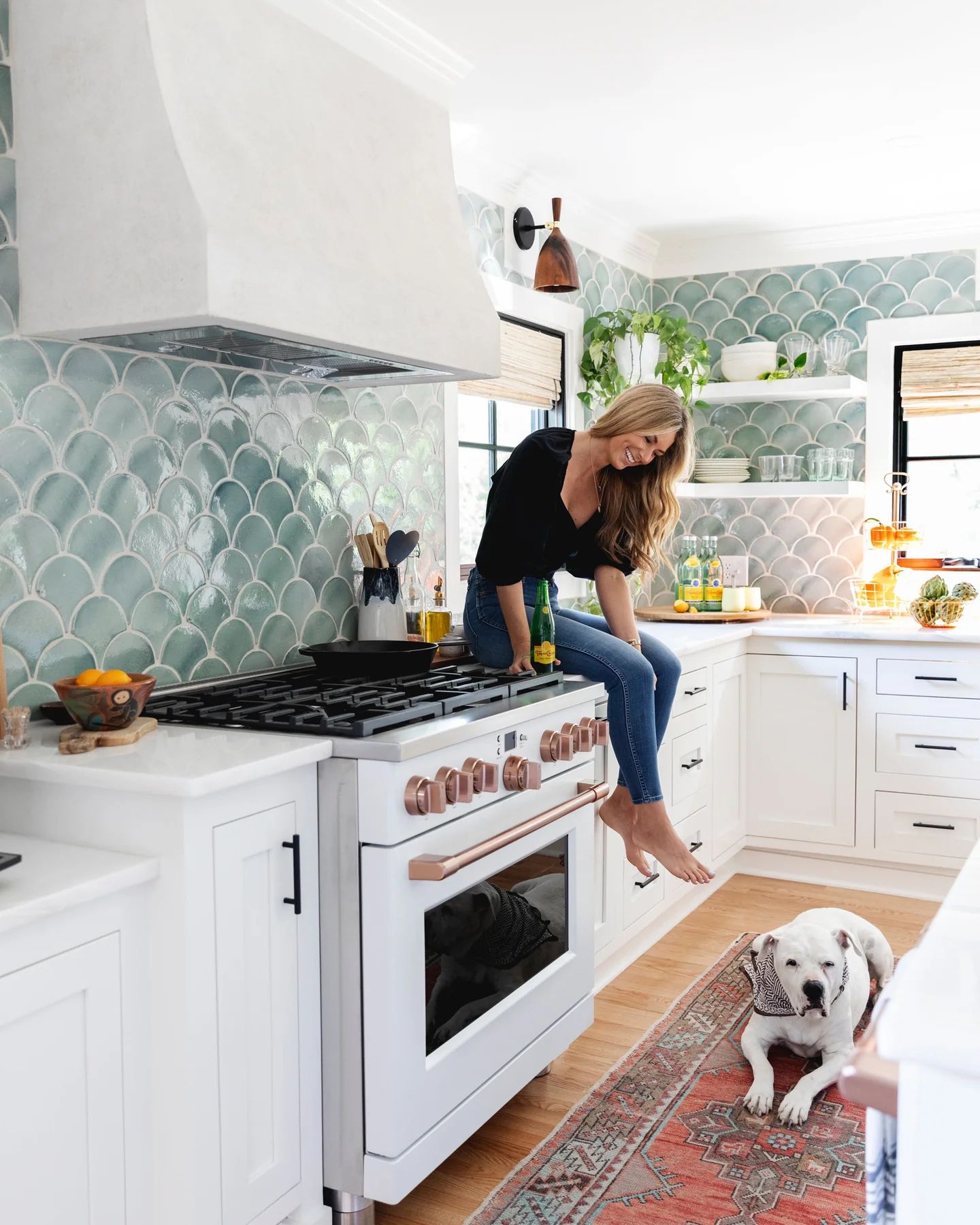 coastal backsplash fish scale