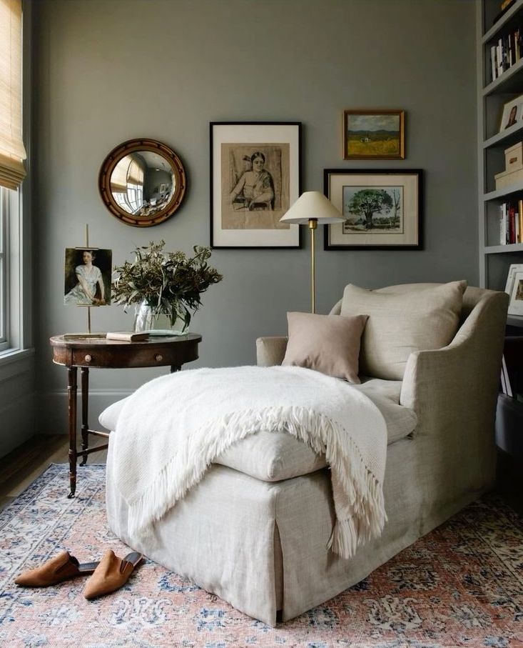 bedroom chair idea reading nook