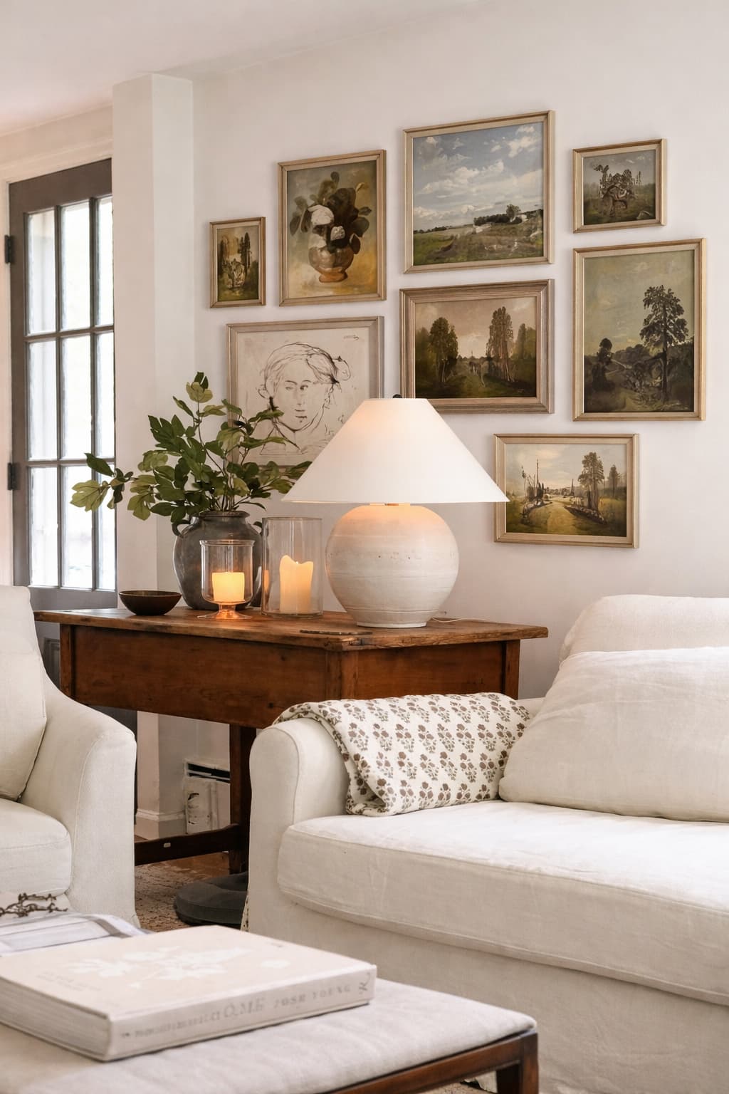 How to Style a Gallery Wall, Vintage Landscape Wall Art Ideas